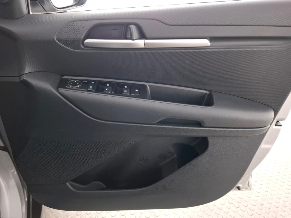 2026 KIA SONET 1.5 LX MT