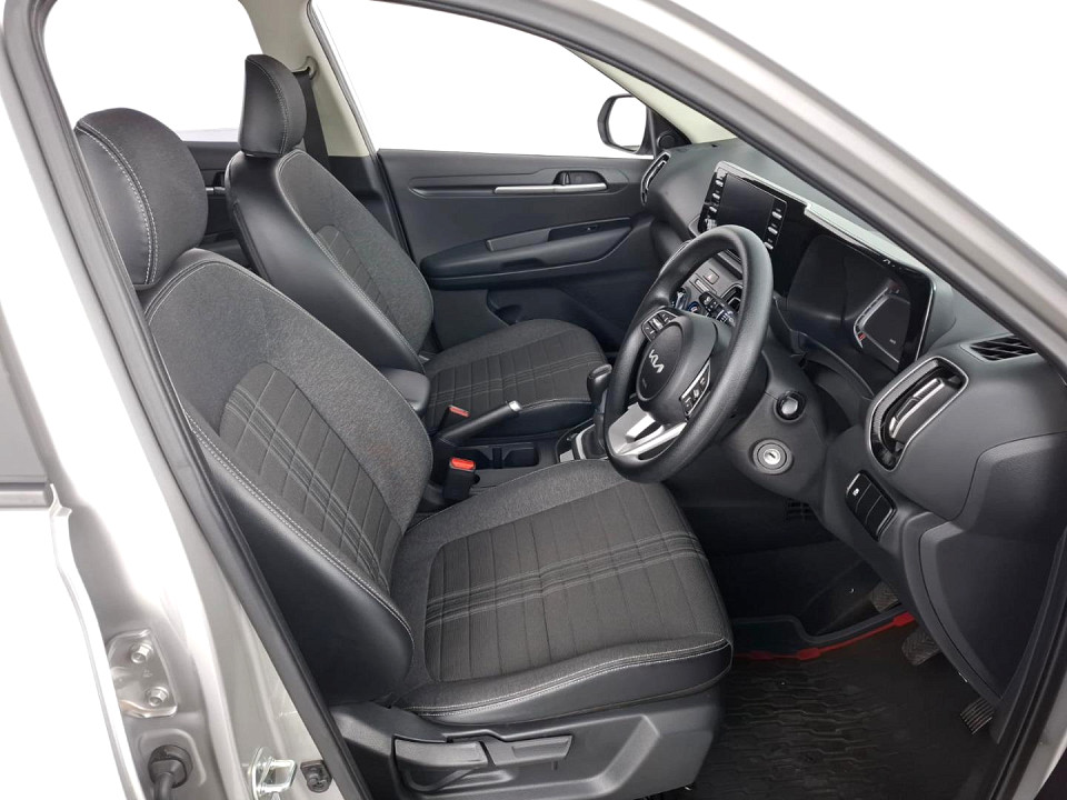 2026 KIA SONET 1.5 LX MT