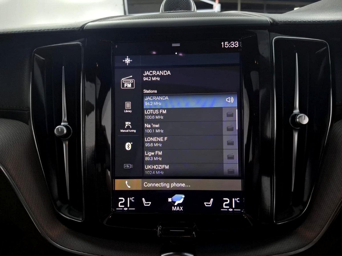 2022 VOLVO XC60 D5 R-DESIGN AWD GEARTRONIC