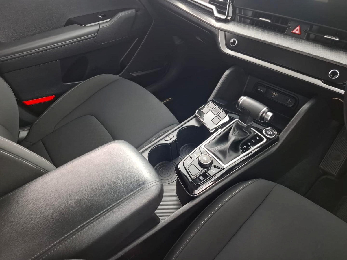 2023 KIA SPORTAGE 1.6 TGDi LX AT