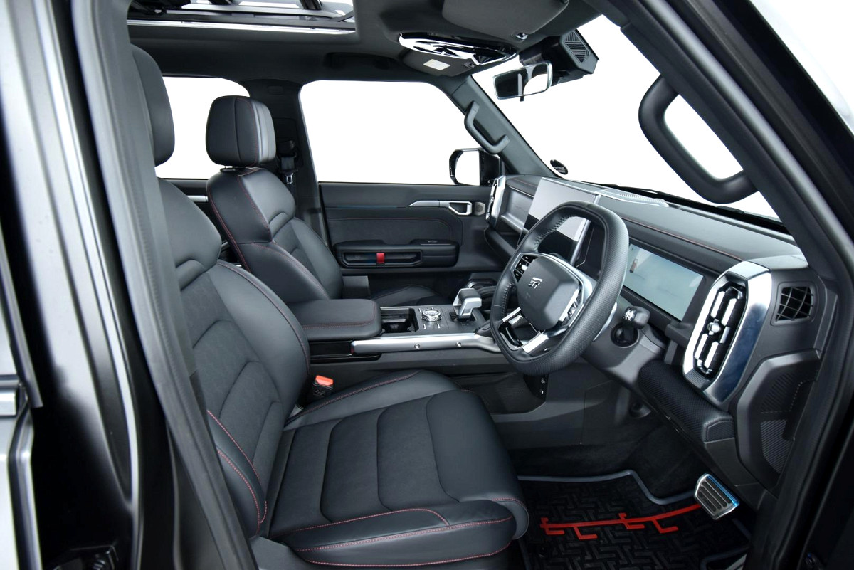 2026 JETOUR T2 2.0TD DARK KNIGHT 4WD