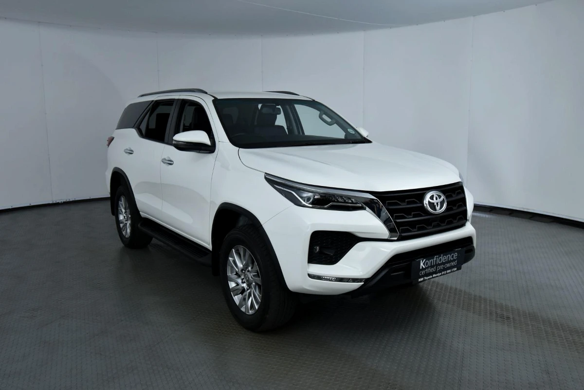 2023 TOYOTA FORTUNER 2.8 GD-6 RAISED BODY AT