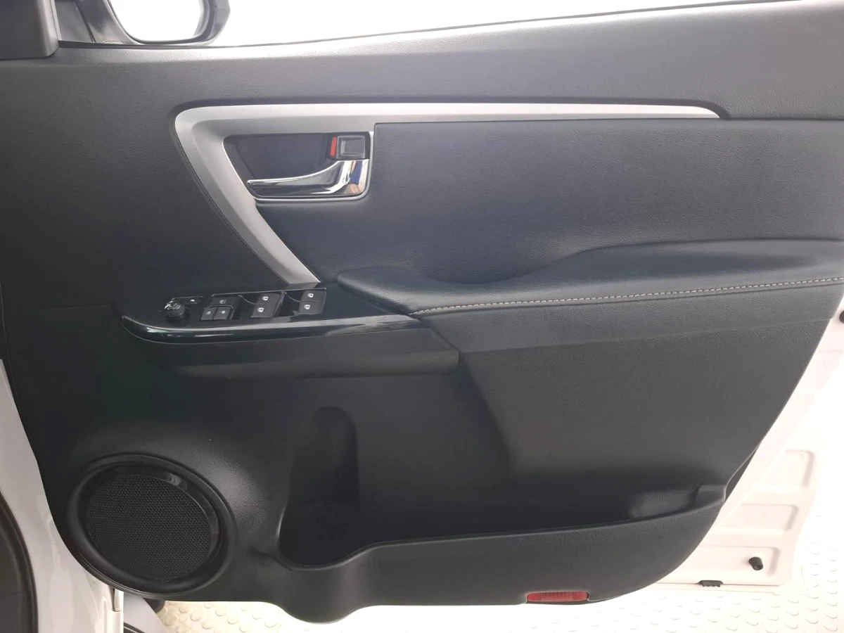 2023 TOYOTA FORTUNER 2.8 GD-6 RAISED BODY AT