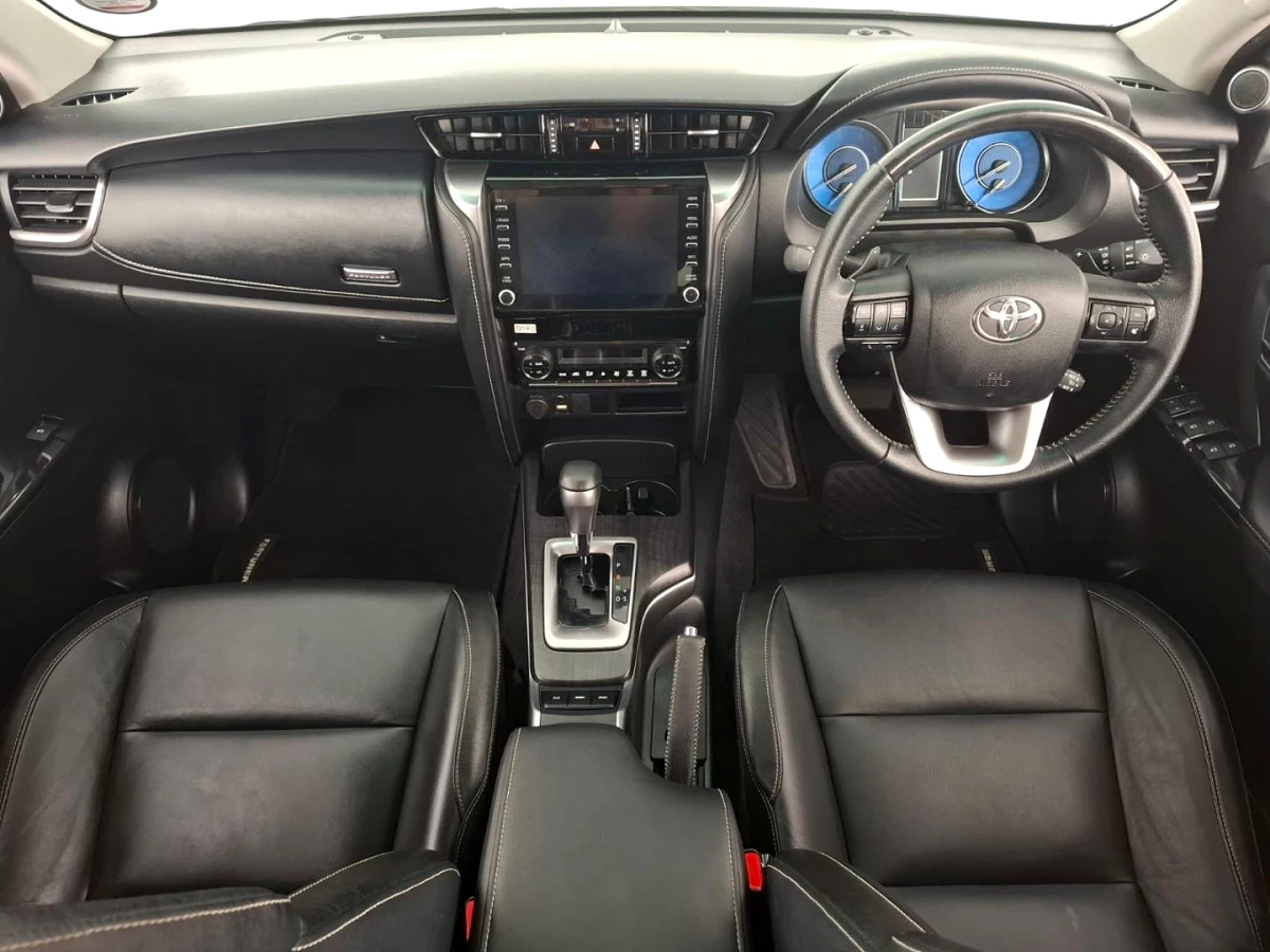 2023 TOYOTA FORTUNER 2.8 GD-6 RAISED BODY AT