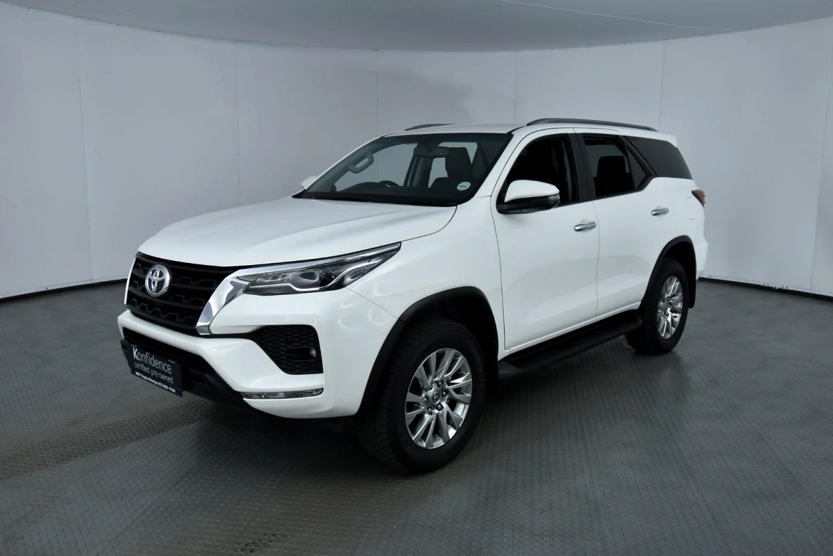 2023 TOYOTA FORTUNER 2.8 GD-6 RAISED BODY AT