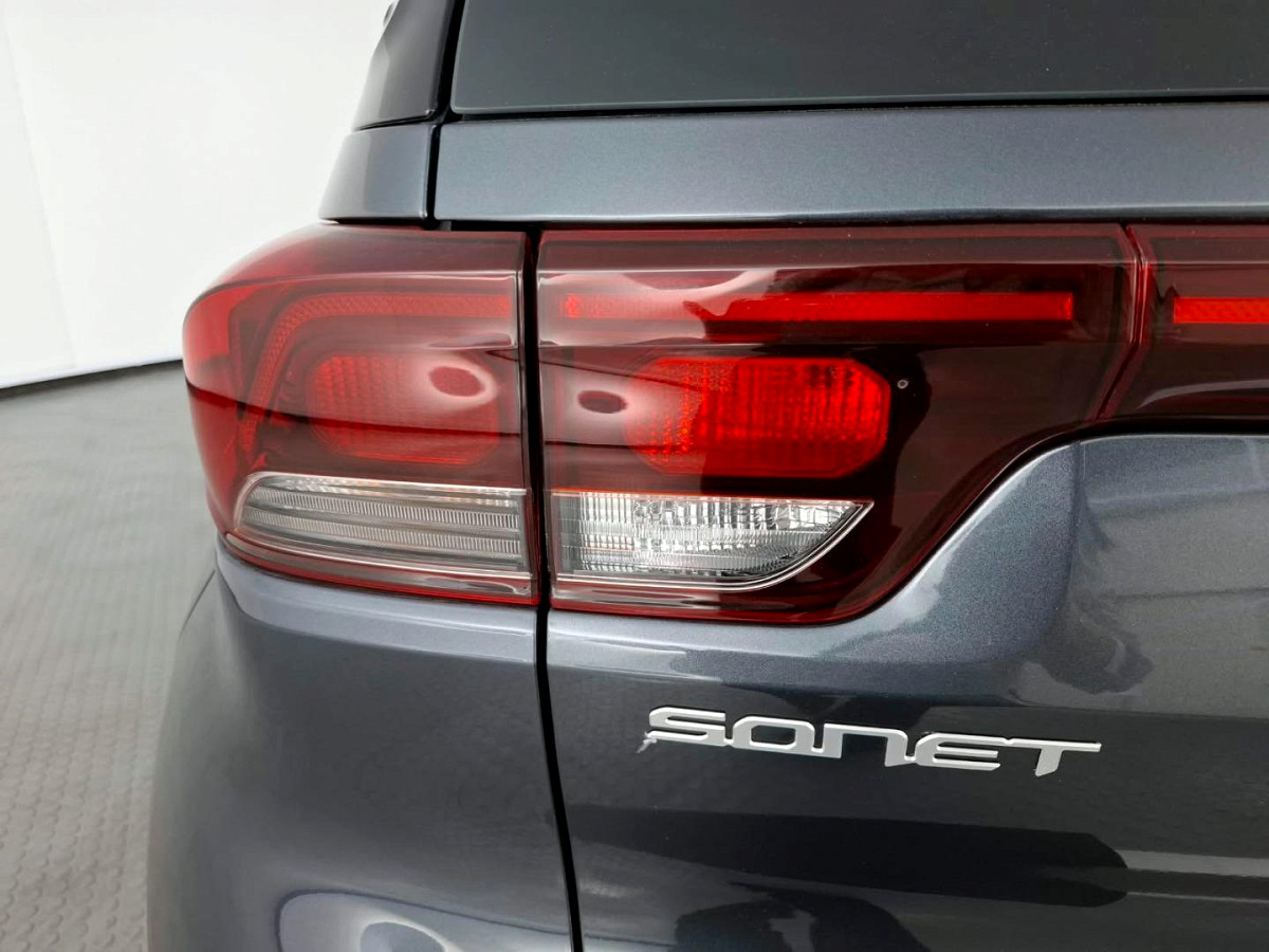 2024 KIA SONET 1.5 LX CVT