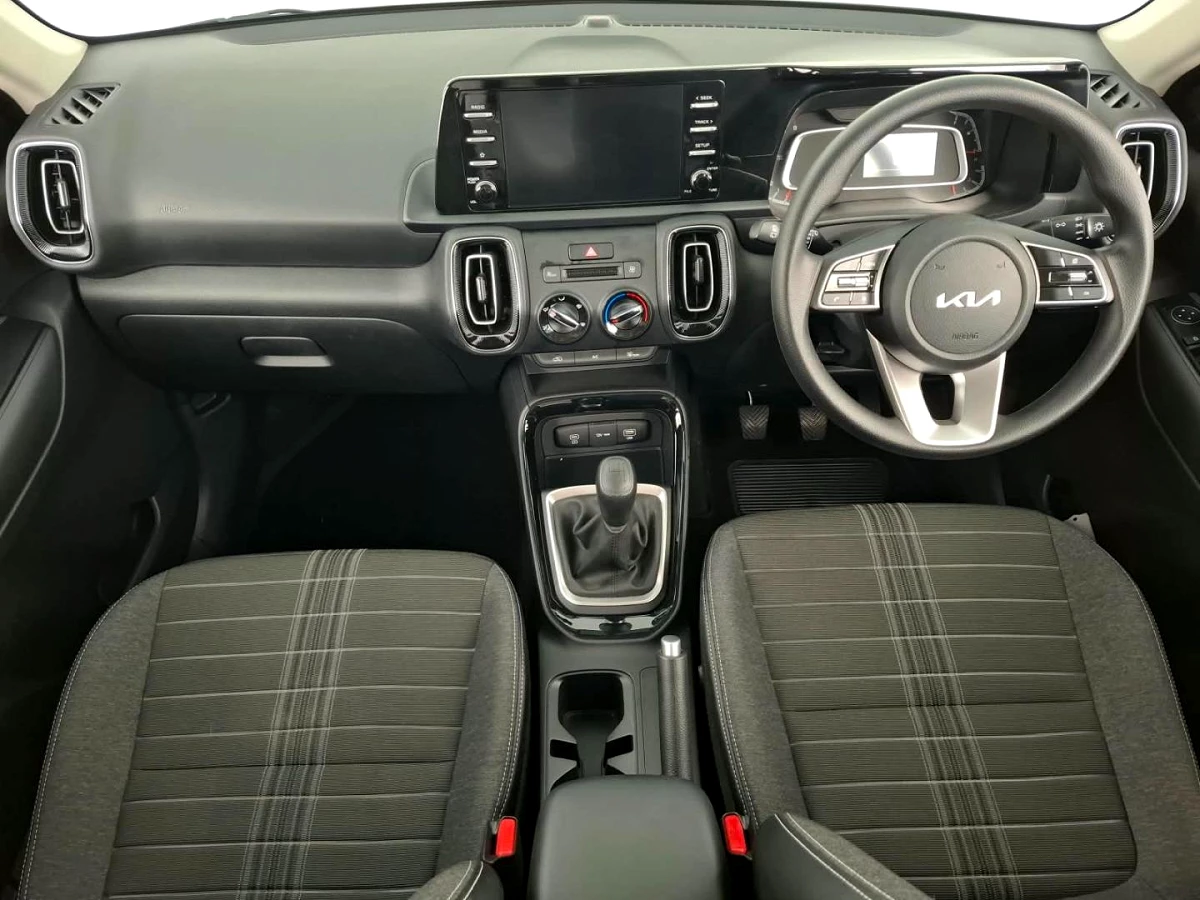 2026 KIA SONET 1.5 LX MT