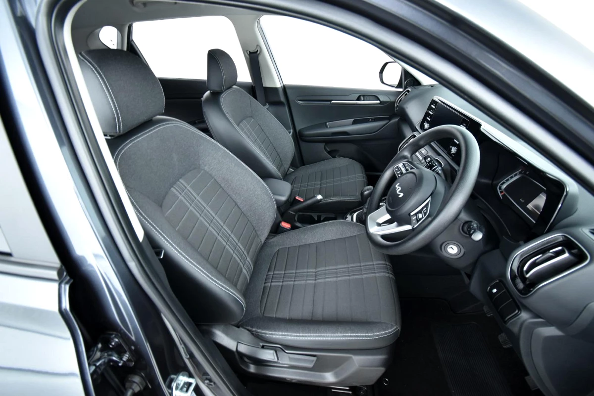 2026 KIA SONET 1.5 LX MT