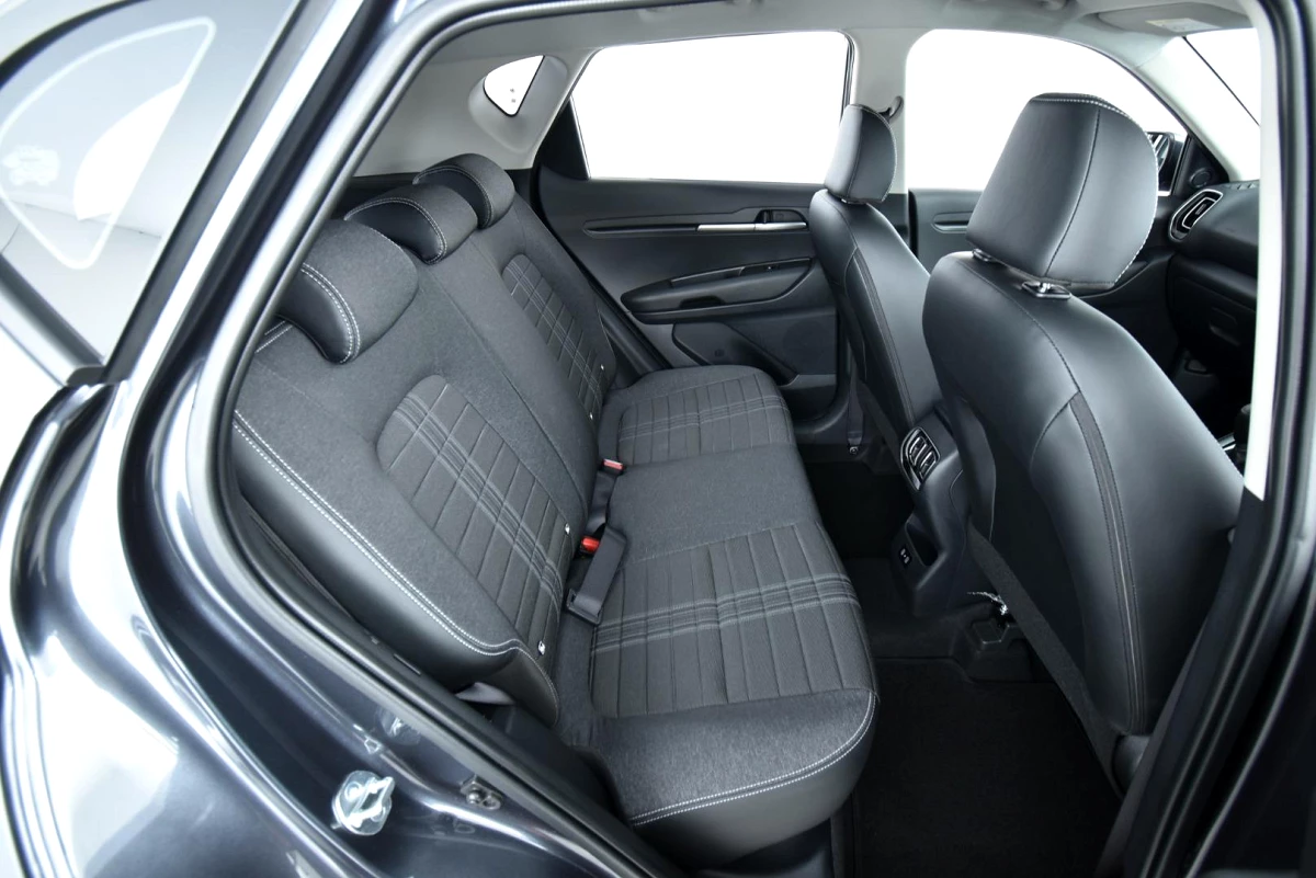 2026 KIA SONET 1.5 LX MT