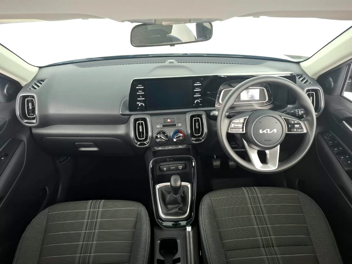 2026 KIA SONET 1.5 LX MT