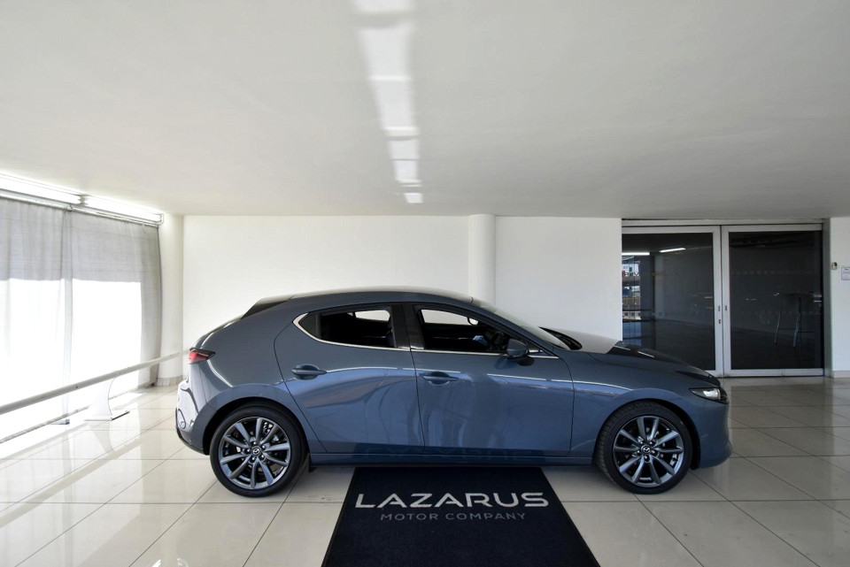 2021 MAZDA MAZDA3 HATCH 1.5 INDIVIDUAL AT