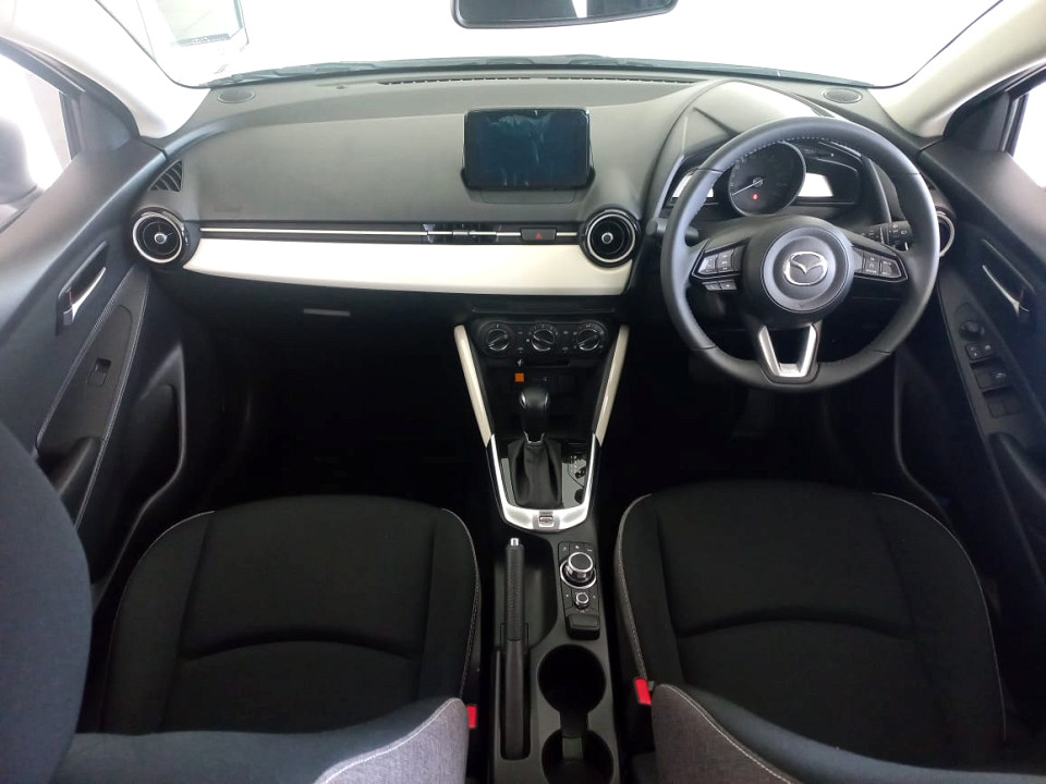 2024 MAZDA MAZDA2 HATCH 1.5 DYNAMIC AT