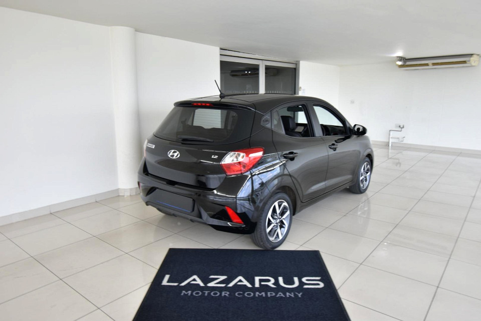 2023 HYUNDAI GRAND i10 1.25 FLUID AT