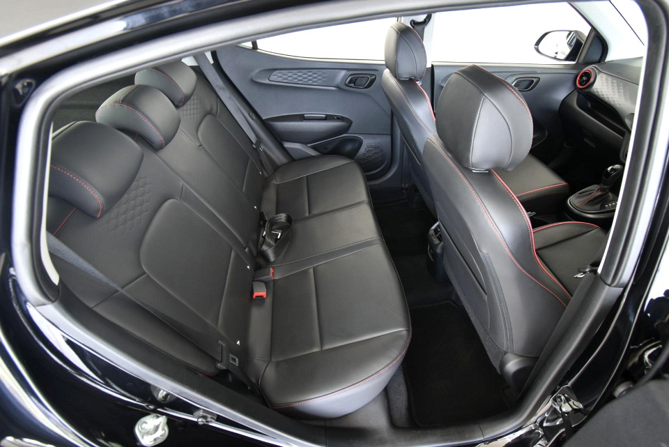 2023 HYUNDAI GRAND i10 1.25 FLUID AT