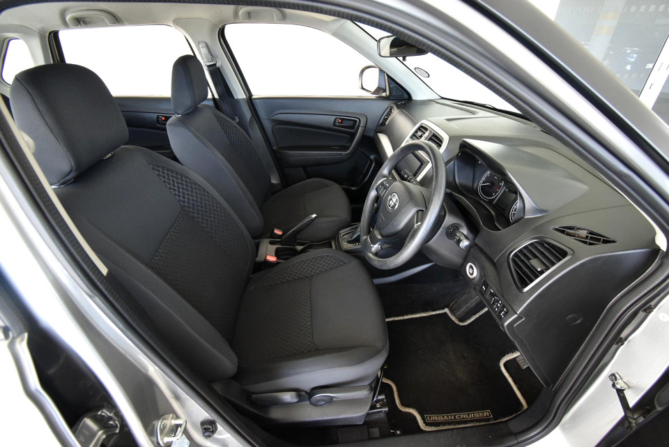 2022 TOYOTA URBAN CRUISER 1.5 Xs AT