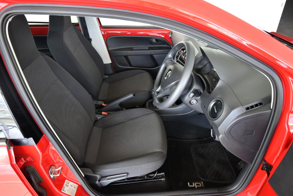 2017 VOLKSWAGEN up! TAKE 1.0 5-DOOR