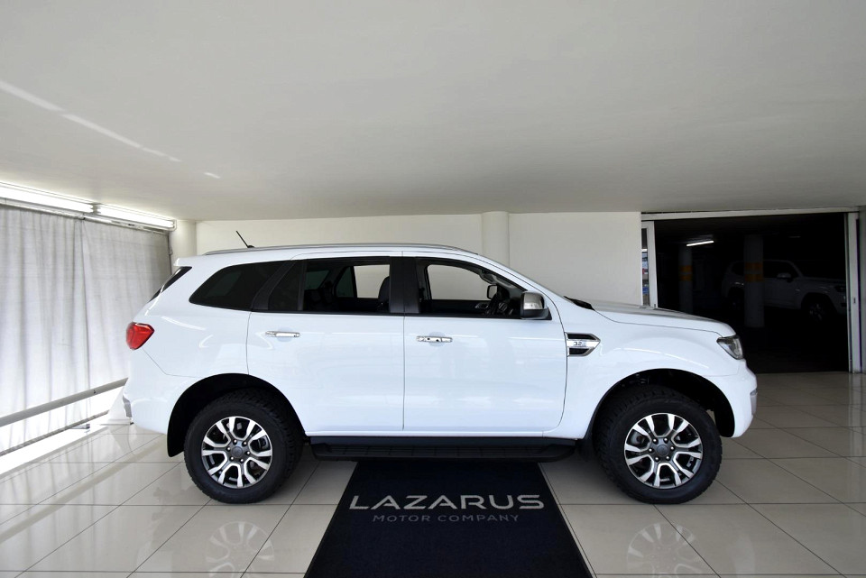 2022 FORD EVEREST 3.2 TDCI XLT 4X4 AT