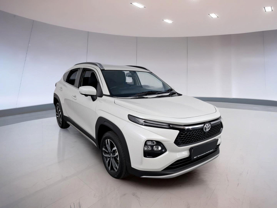 2024 TOYOTA STARLET CROSS 1.5 Xr