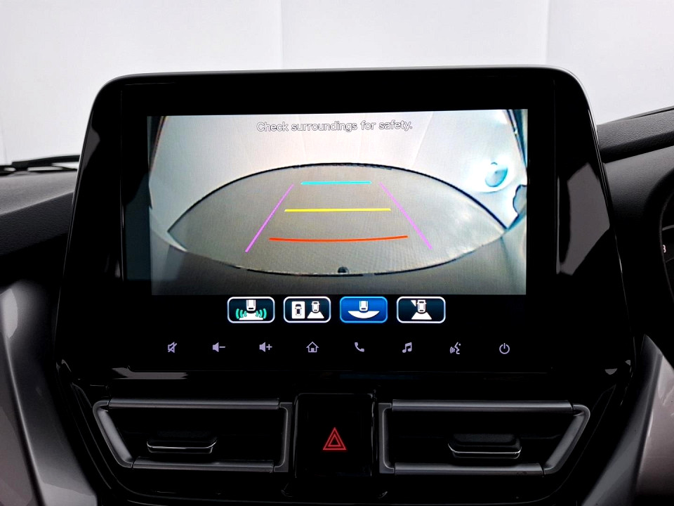 2024 TOYOTA STARLET CROSS 1.5 Xr