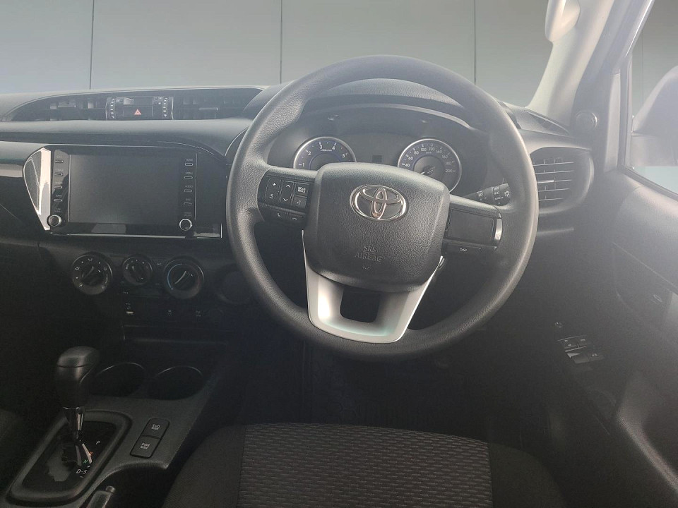 2020 TOYOTA HILUX 2.4 GD-6 X/CAB RB SRX AT