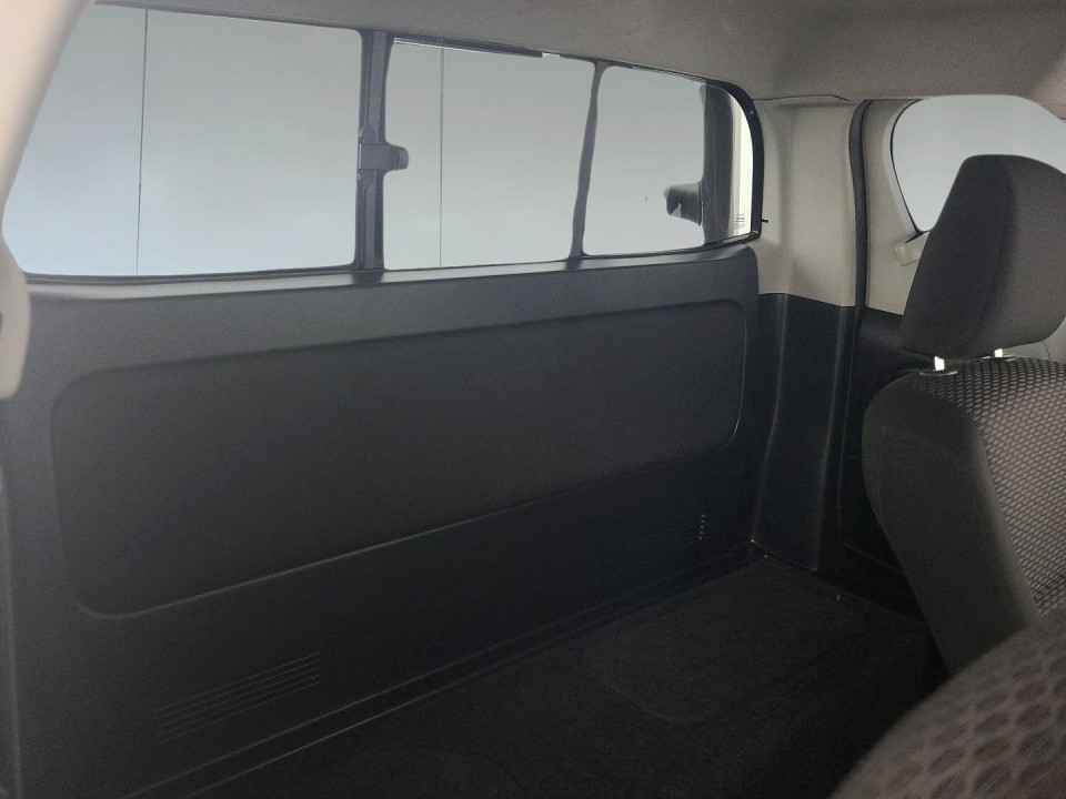 2020 TOYOTA HILUX 2.4 GD-6 X/CAB RB SRX AT