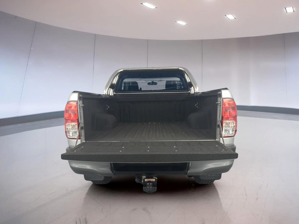 2020 TOYOTA HILUX 2.4 GD-6 X/CAB RB SRX AT