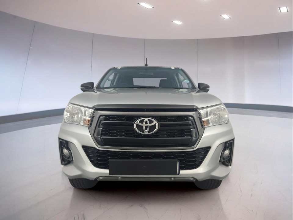 2020 TOYOTA HILUX 2.4 GD-6 X/CAB RB SRX AT