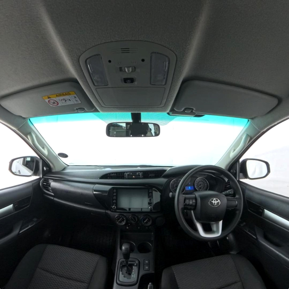 2020 TOYOTA HILUX 2.4 GD-6 X/CAB RB SRX AT