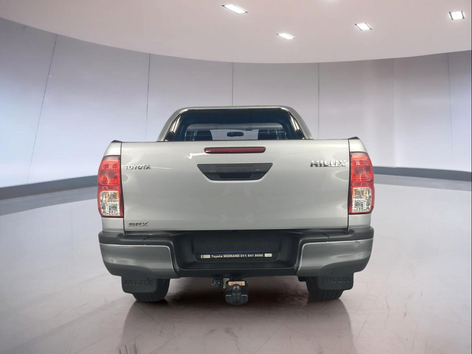 2020 TOYOTA HILUX 2.4 GD-6 X/CAB RB SRX AT