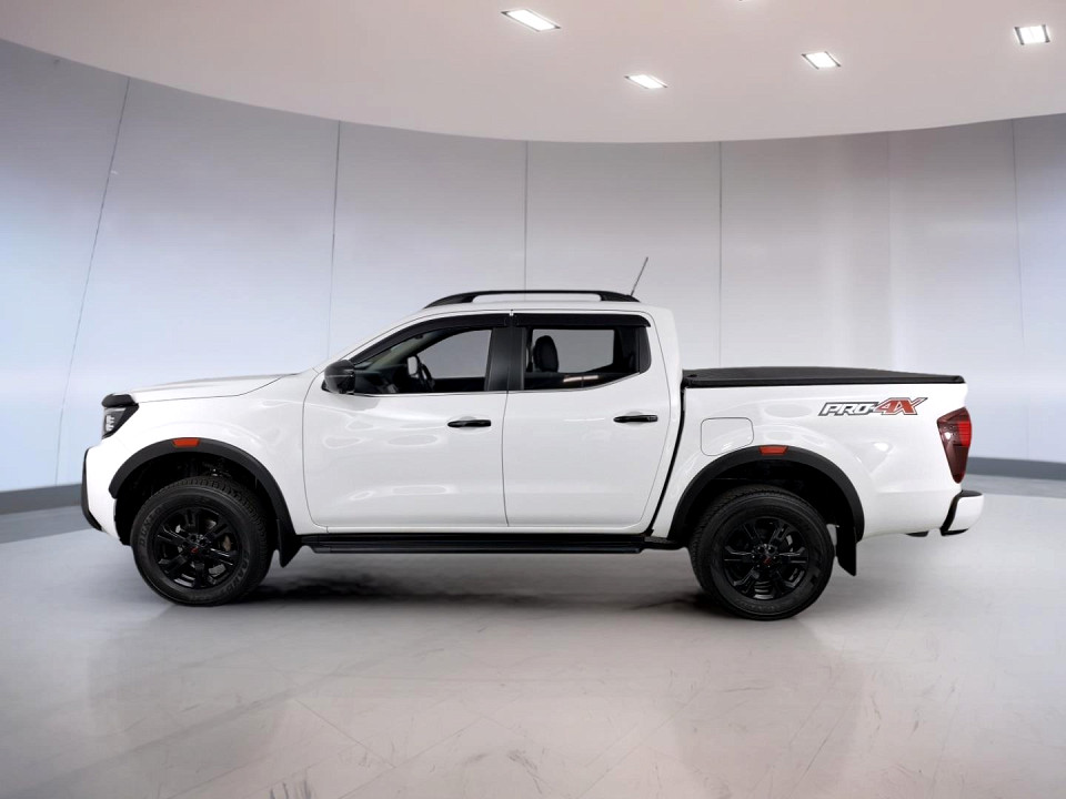 2023 NISSAN NAVARA 2.5D PRO-4X 4X4 D CAB AT