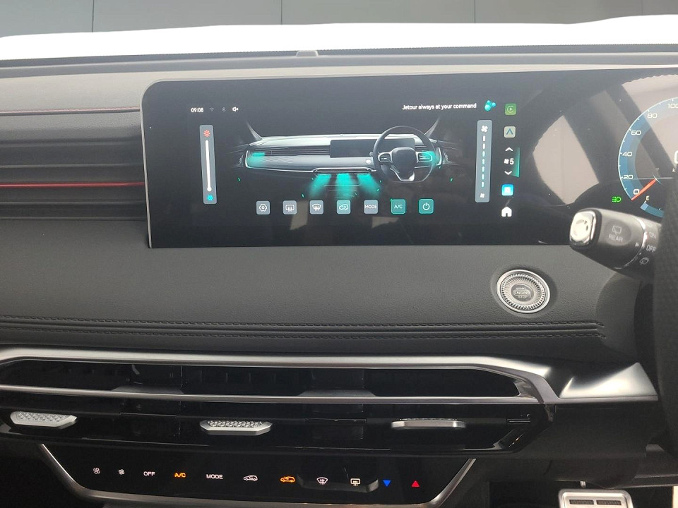 2025 JETOUR DASHING 1.5T MOMENTUM