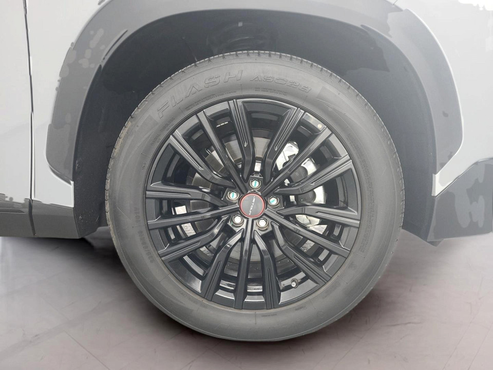 2025 JETOUR DASHING 1.5T MOMENTUM