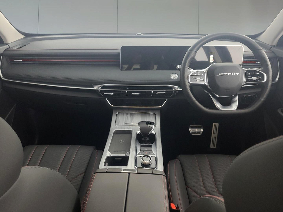 2025 JETOUR DASHING 1.5T MOMENTUM