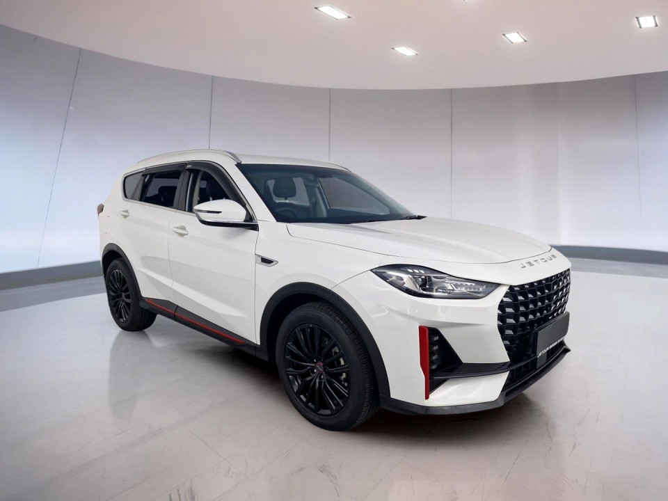2025 JETOUR X70 PLUS 1.5T MOMENTUM