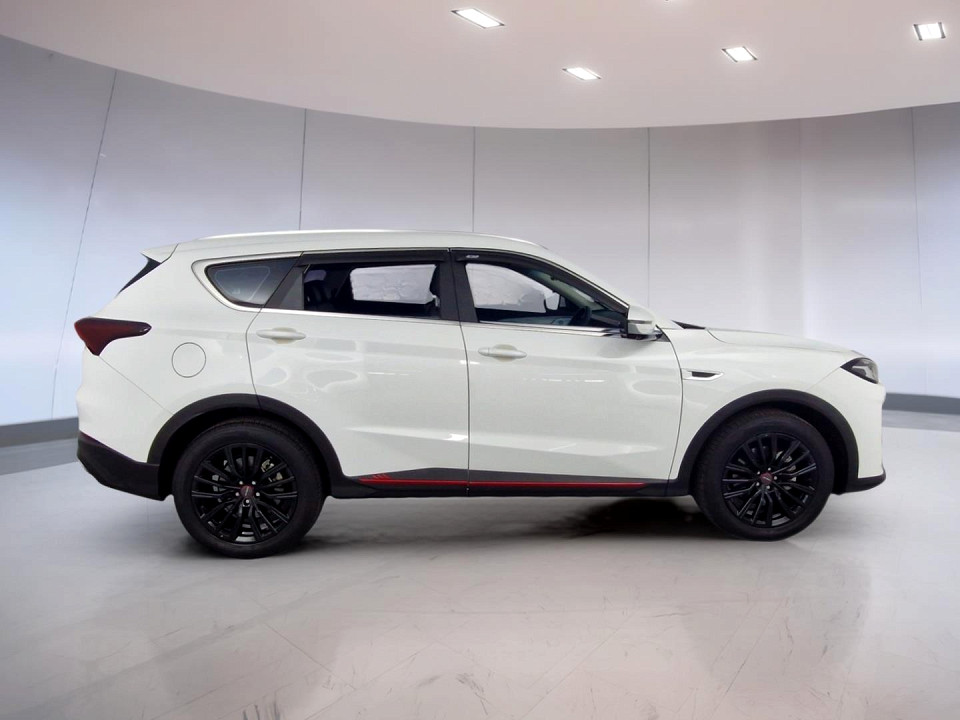 2025 JETOUR X70 PLUS 1.5T MOMENTUM