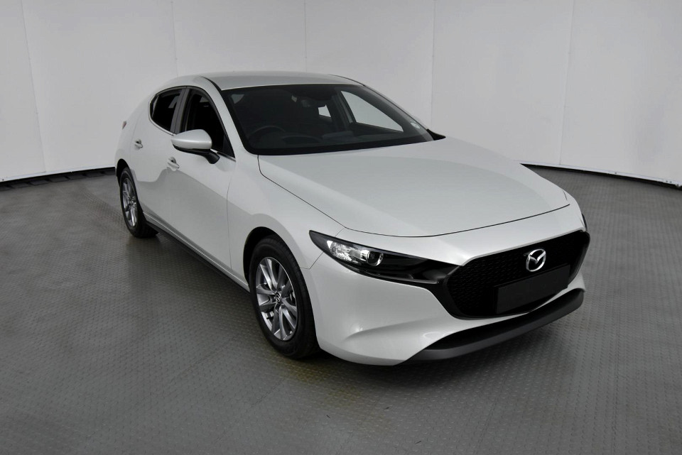2025 MAZDA MAZDA3 HATCH 1.5 DYNAMIC EDITION FWD AT