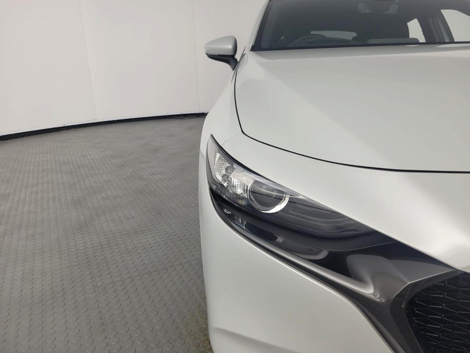 2025 MAZDA MAZDA3 HATCH 1.5 DYNAMIC EDITION FWD AT