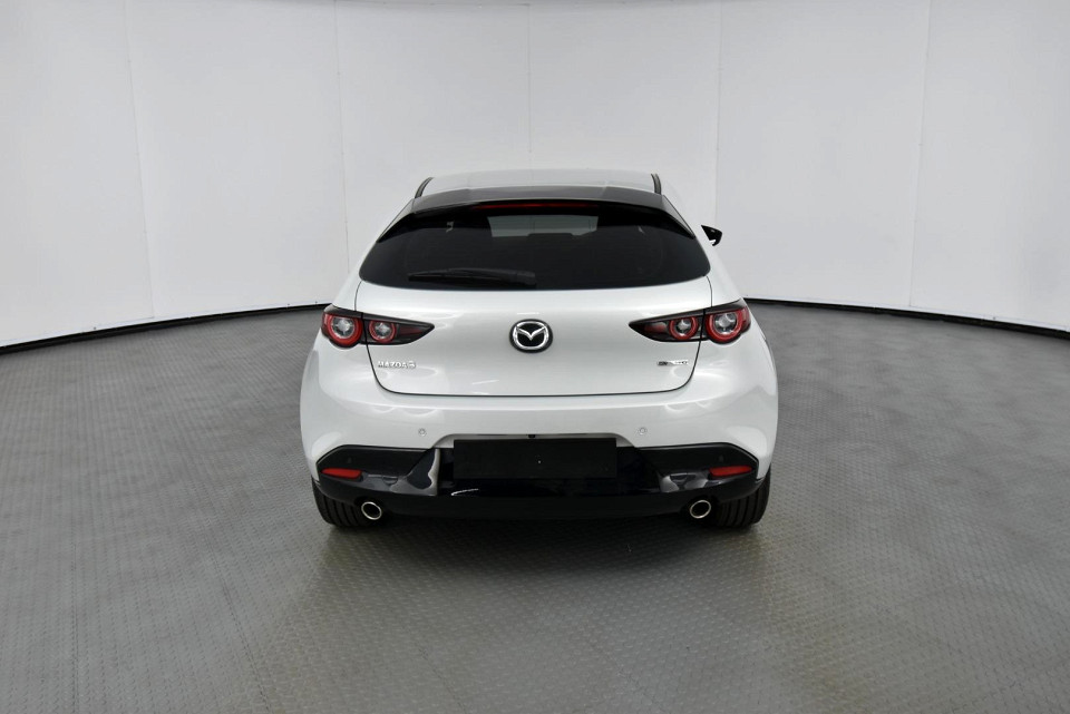 2025 MAZDA MAZDA3 HATCH 1.5 DYNAMIC EDITION FWD AT