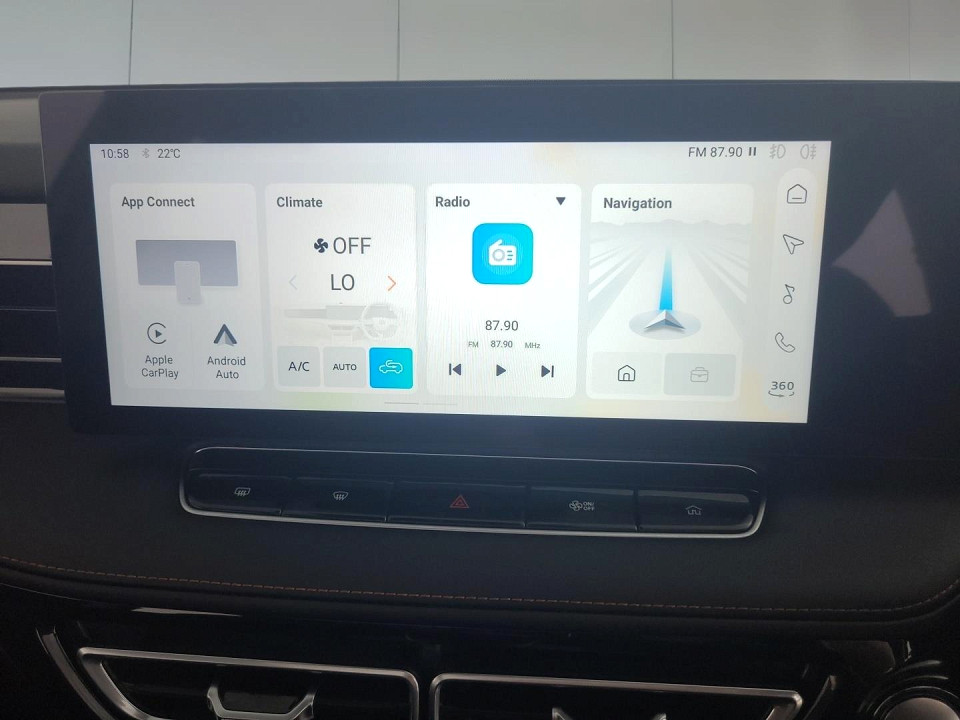 2025 MG HS 1.5T LUXURY AT