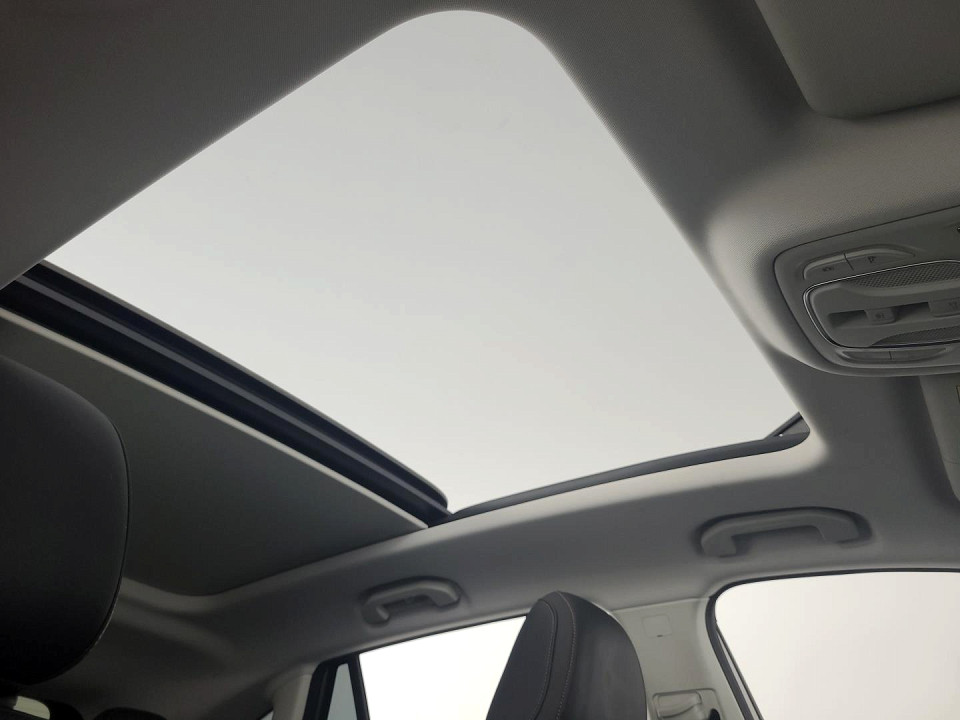 2025 MG HS 1.5T LUXURY AT