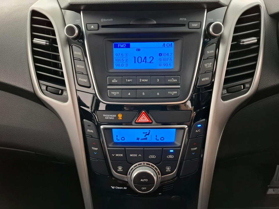 2015 HYUNDAI i30 1.6 PREMIUM