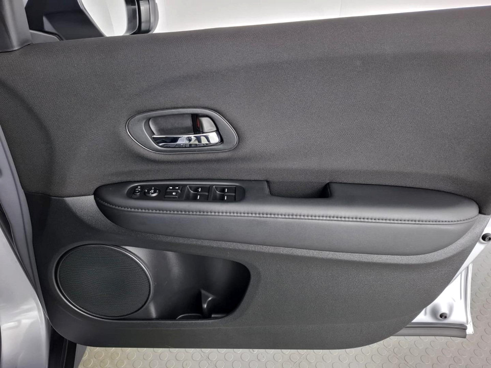 2017 HONDA HR-V 1.5 COMFORT CVT