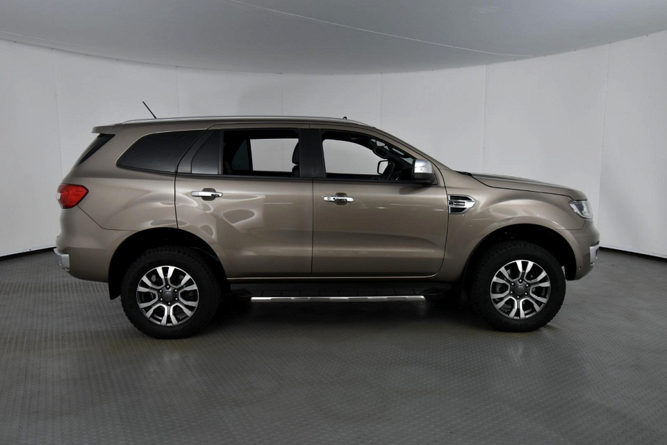 2021 FORD EVEREST 2.0 Bi TURBO LTD 4X4 AT