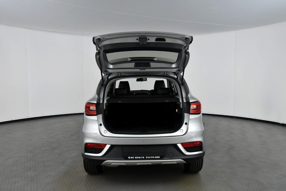 2025 MG ZS 1.5 LUXURY AT