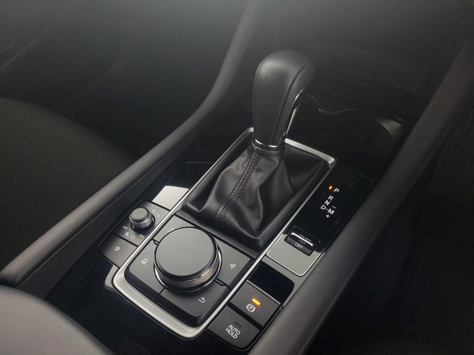 2025 MAZDA MAZDA3 HATCH 1.5 DYNAMIC EDITION FWD AT