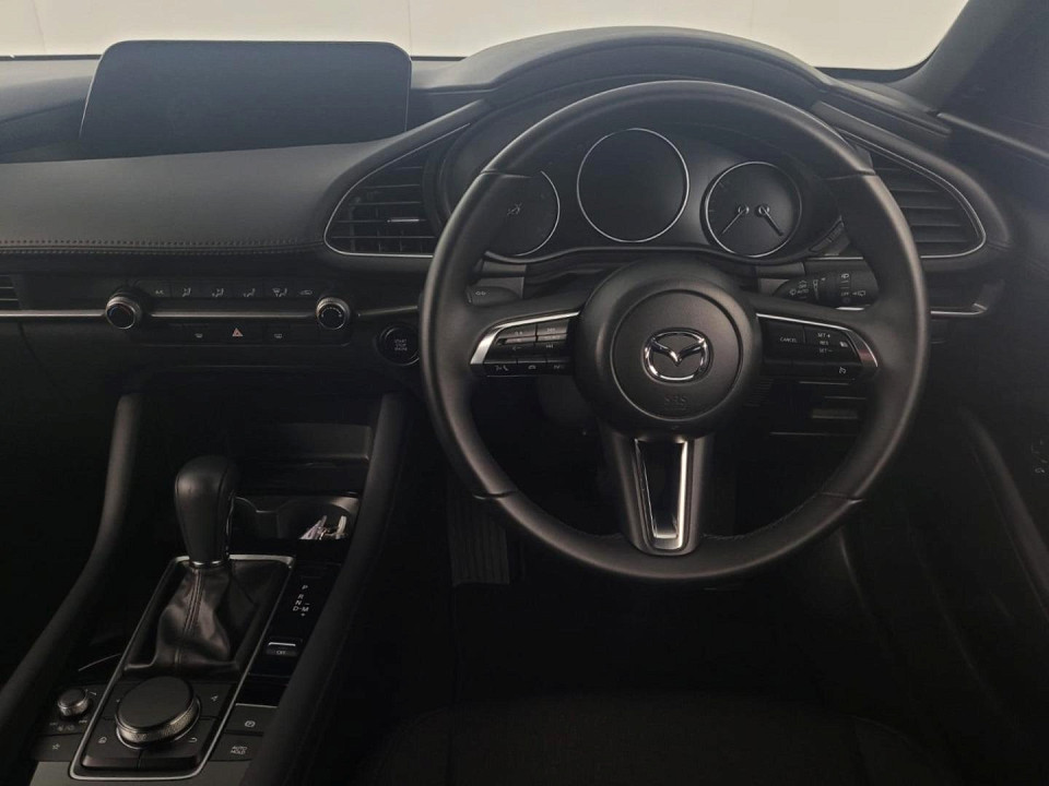 2025 MAZDA MAZDA3 HATCH 1.5 DYNAMIC EDITION FWD AT