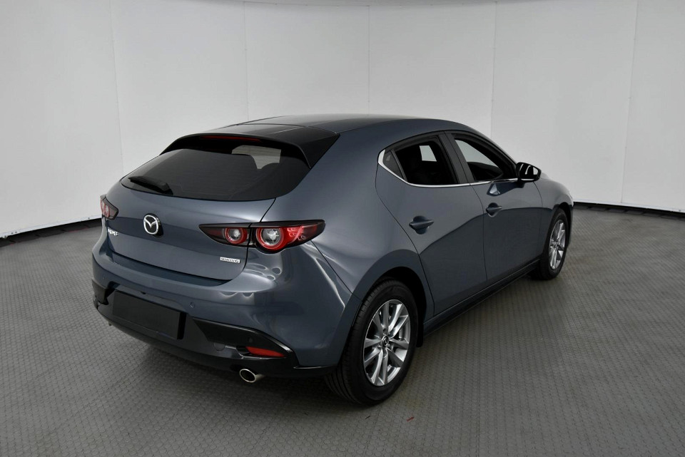 2025 MAZDA MAZDA3 HATCH 1.5 DYNAMIC EDITION FWD AT