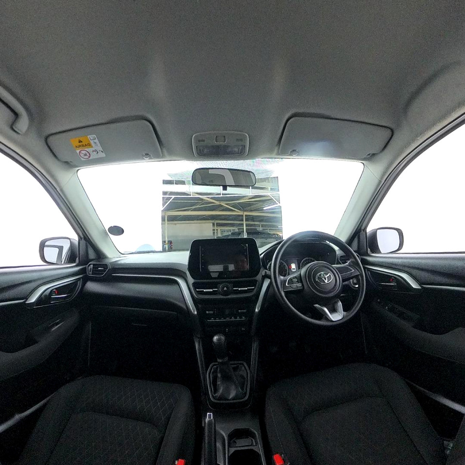 2024 TOYOTA URBAN CRUISER 1.5 Xs