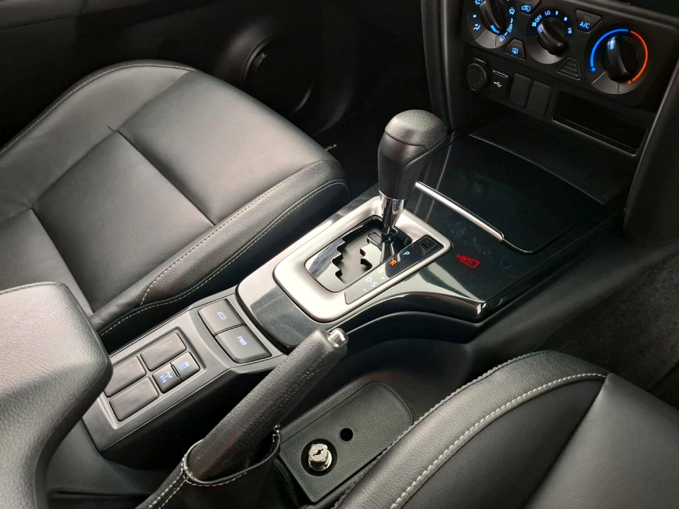 2025 TOYOTA FORTUNER 2.4 GD-6 RB AT