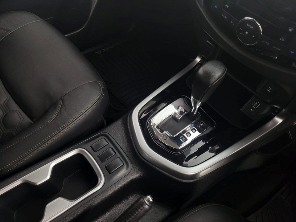 2023 NISSAN NAVARA 2.5D LE 4X2 D CAB AT